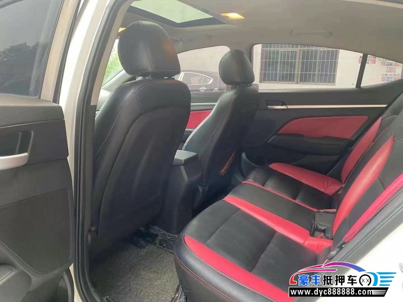 17年现代领动轿车抵押车出售