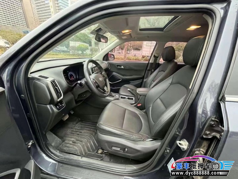 18年现代ix35轿车抵押车出售