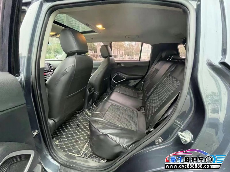 18年现代ix35轿车抵押车出售