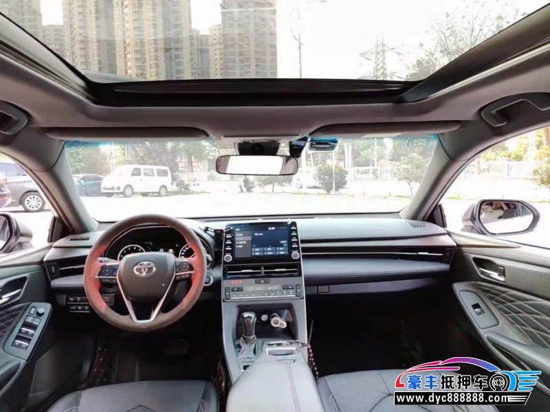 20年丰田亚洲龙轿车抵押车出售