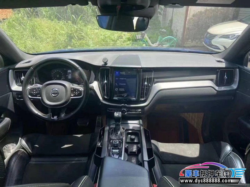 18年沃尔沃XC60轿车抵押车出售
