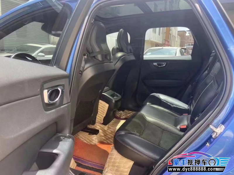 18年沃尔沃XC60轿车抵押车出售