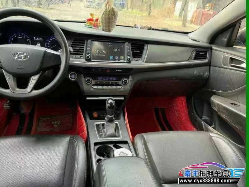 19年现代名图轿车抵押车出售