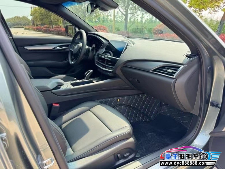 23年凯迪拉克CT5轿车抵押车出售