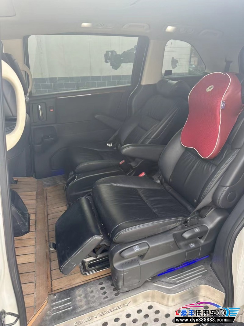 21年本田奥德赛MPV抵押车出售