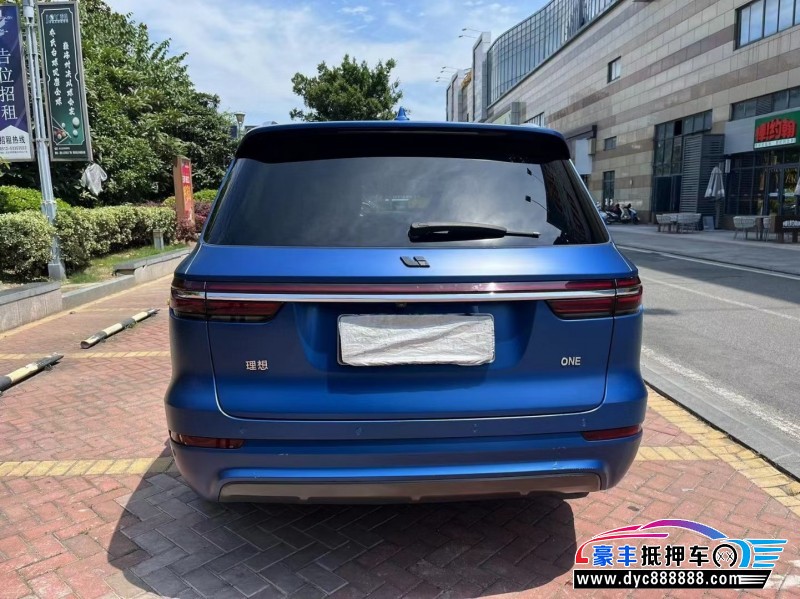 21年理想ONE轿车抵押车出售