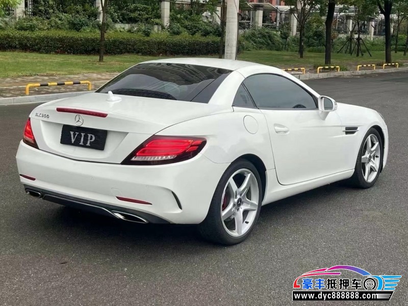 17年奔驰SLC轿车抵押车出售