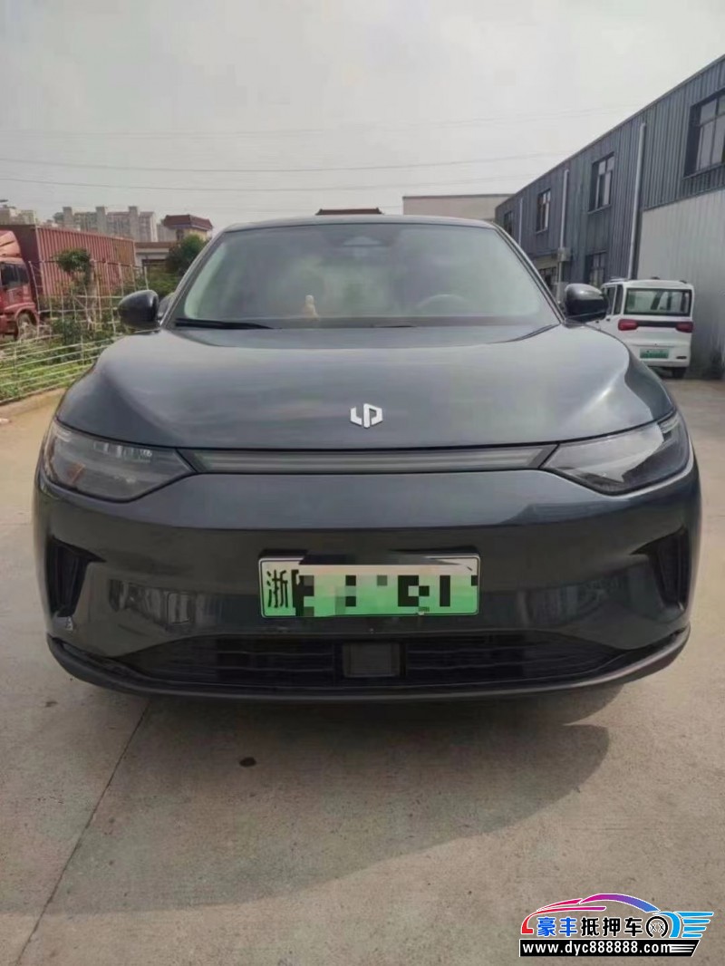 23年零跑C11轿车抵押车出售