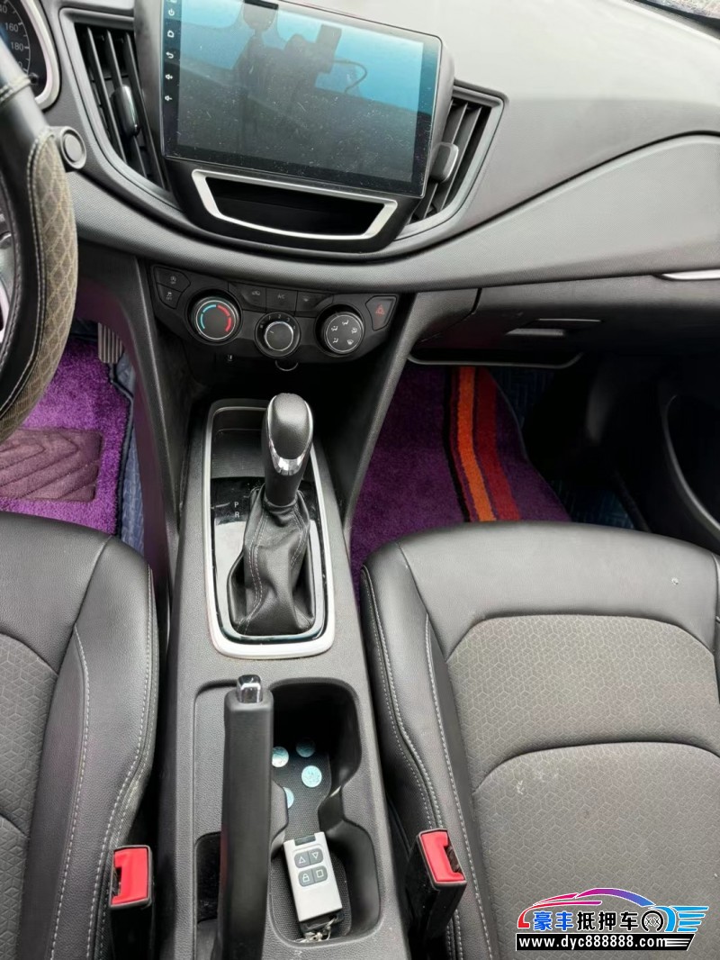 18年雪佛兰科沃兹轿车抵押车出售