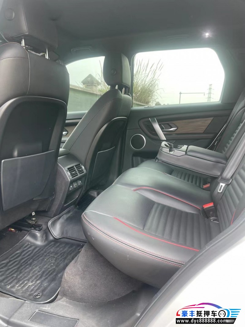 22年路虎发现运动轿车抵押车出售