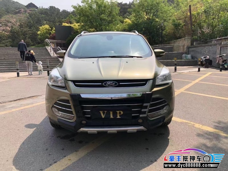 15年福特翼虎轿车抵押车出售