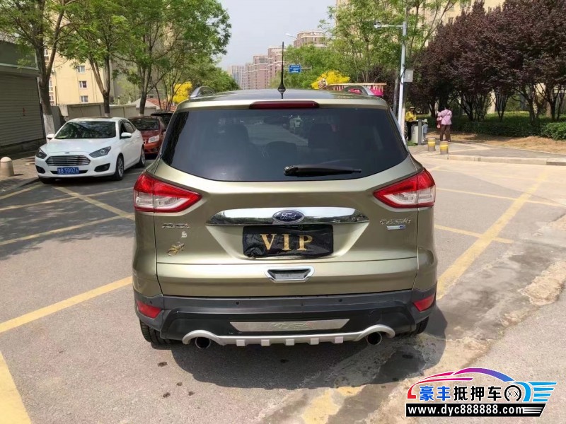 15年福特翼虎轿车抵押车出售