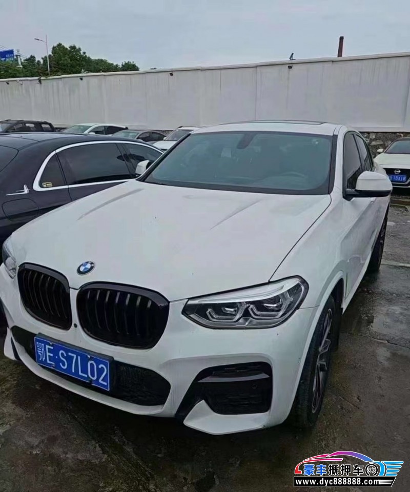 21年宝马X4轿车抵押车出售