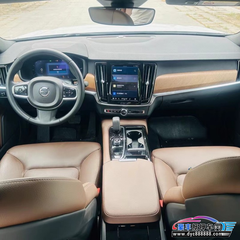 21年沃尔沃S90轿车抵押车出售