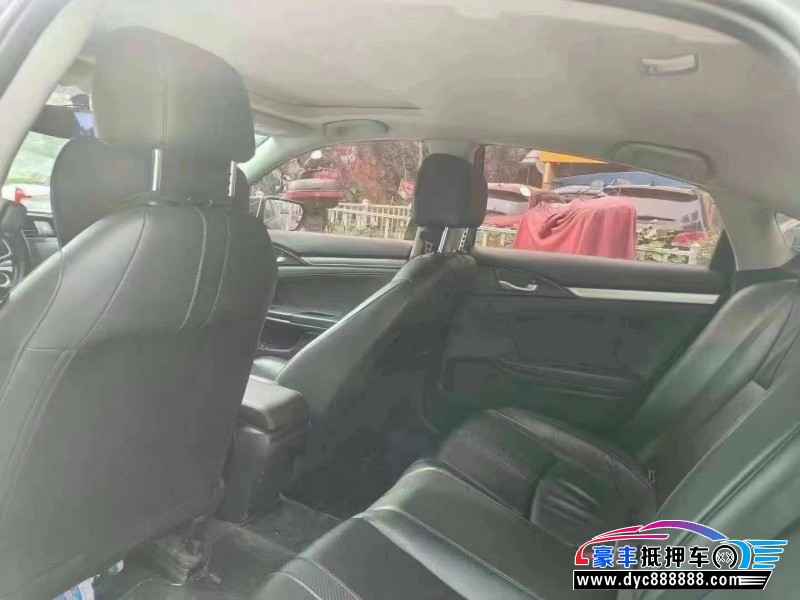 19年本田思域轿车抵押车出售