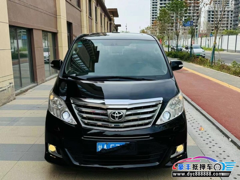 13年丰田埃尔法轿车抵押车出售