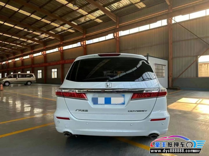 14年本田奥德赛轿车抵押车出售