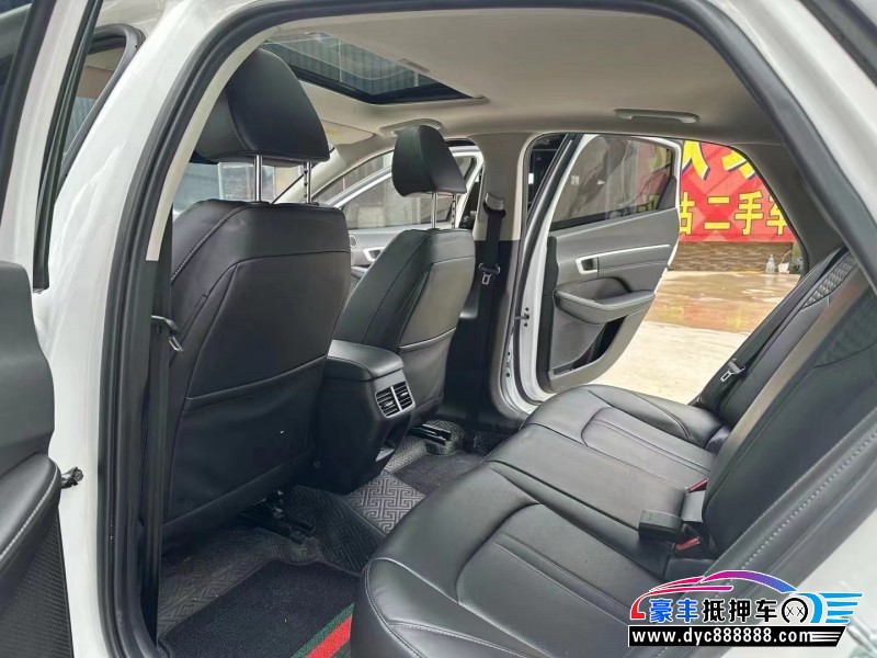 21年现代索纳塔轿车抵押车出售