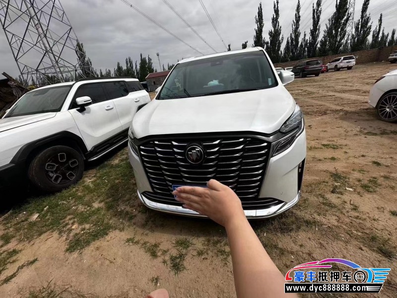 23年别克GL8轿车抵押车出售