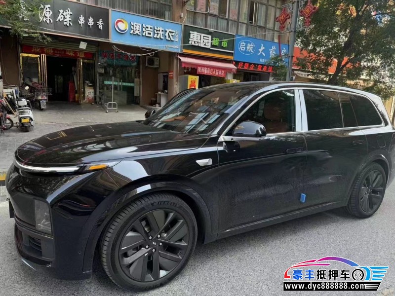 24年理想L9轿车抵押车出售