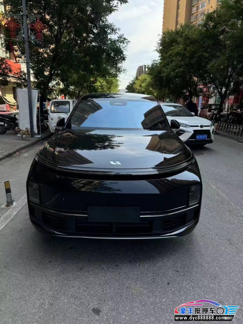 24年理想L9轿车抵押车出售