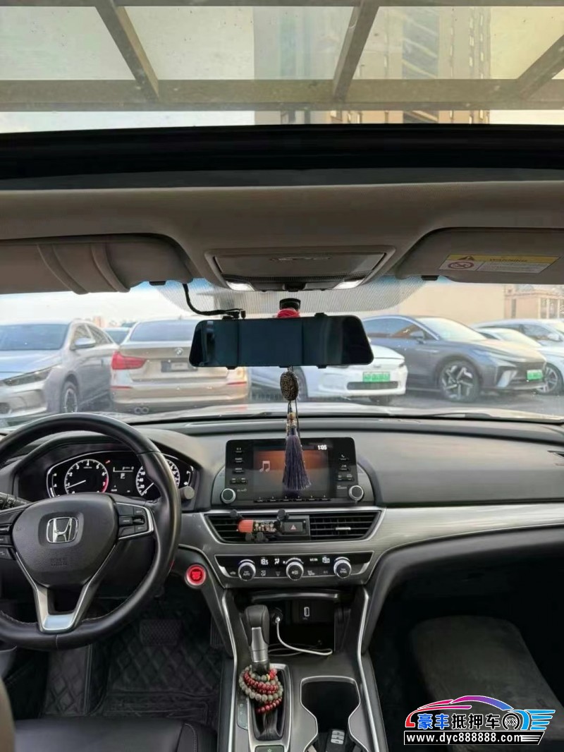 21年本田雅阁轿车抵押车出售