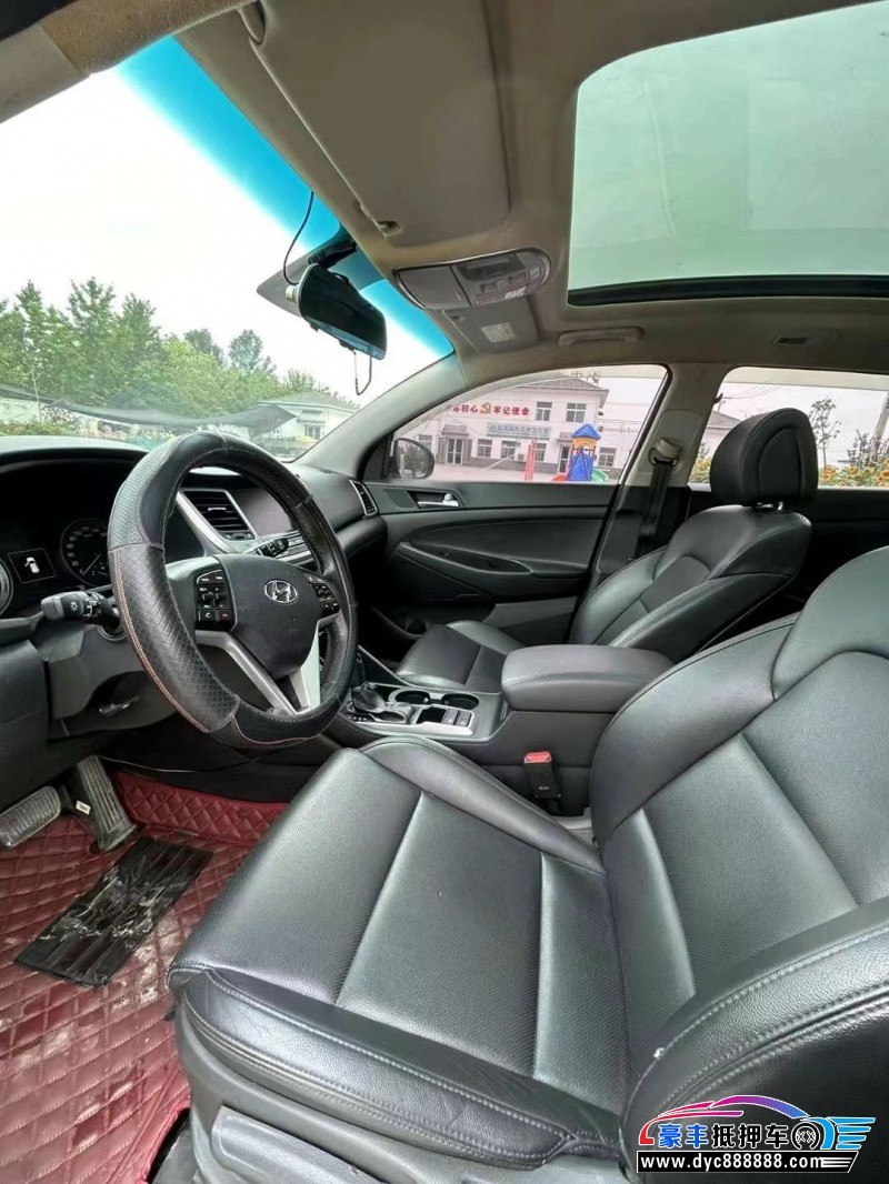 16年现代途胜SUV抵押车出售