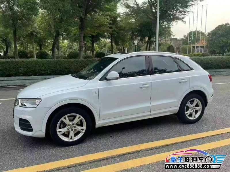 17年奥迪Q3轿车抵押车出售