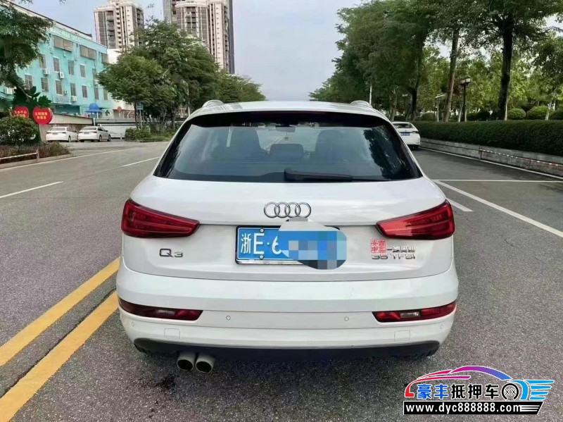 17年奥迪Q3轿车抵押车出售