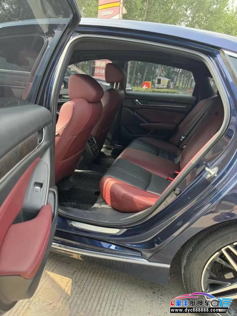 22年本田英诗派轿车抵押车出售