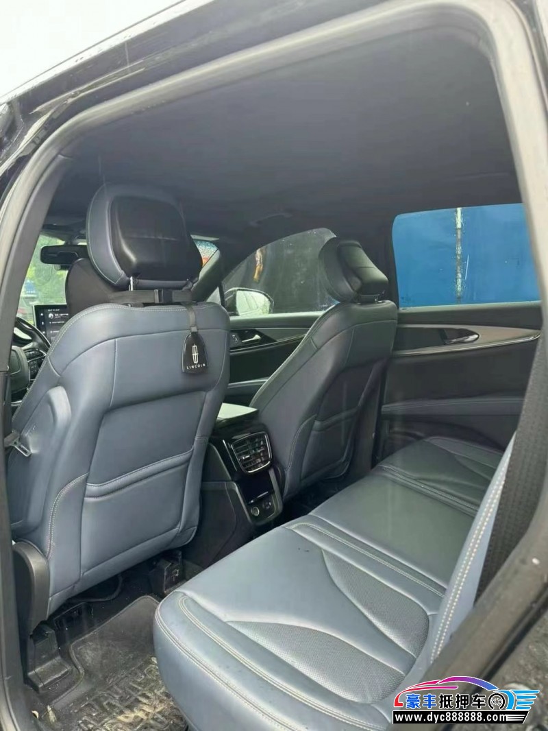 21年林肯航海家轿车抵押车出售