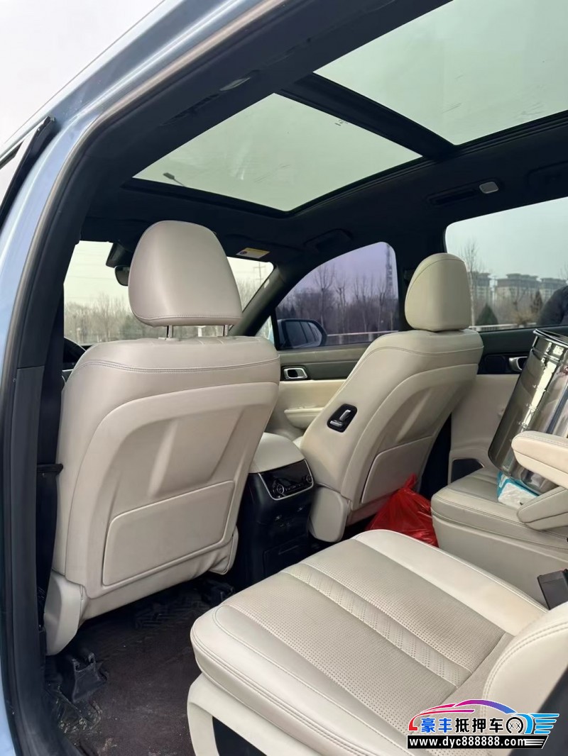 20年理想ONE轿车抵押车出售