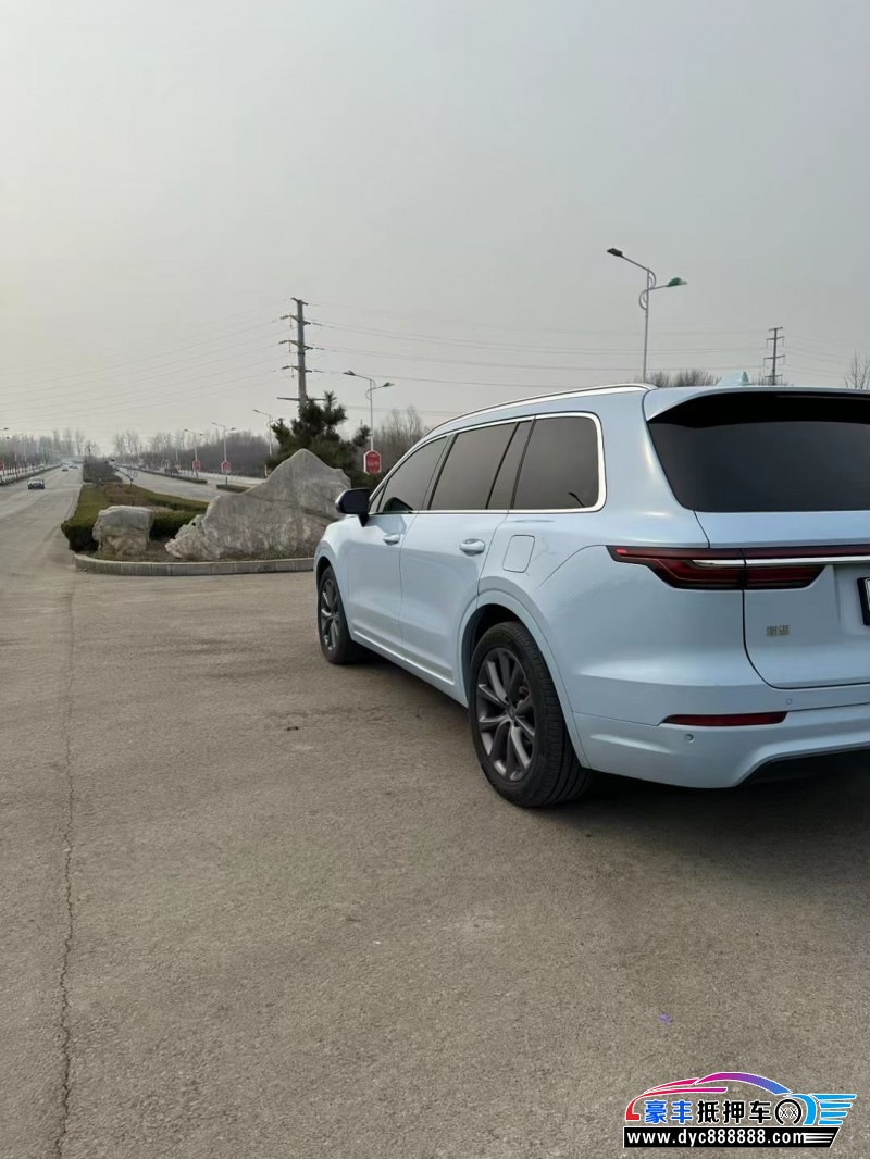 20年理想ONE轿车抵押车出售