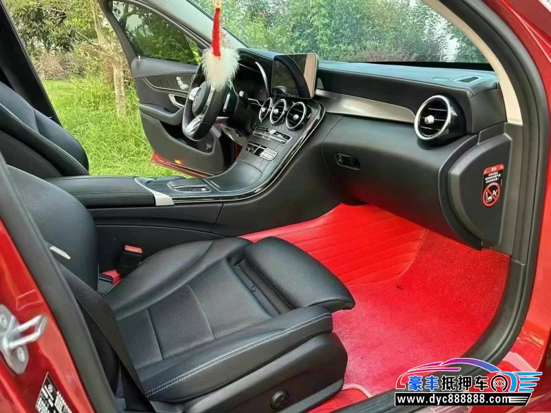 20年奔驰C轿车抵押车出售