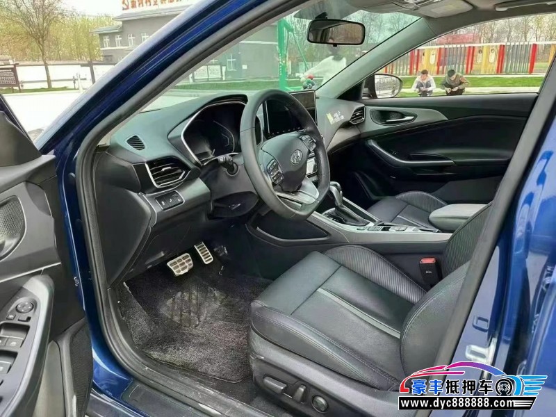 20年现代菲斯塔轿车抵押车出售