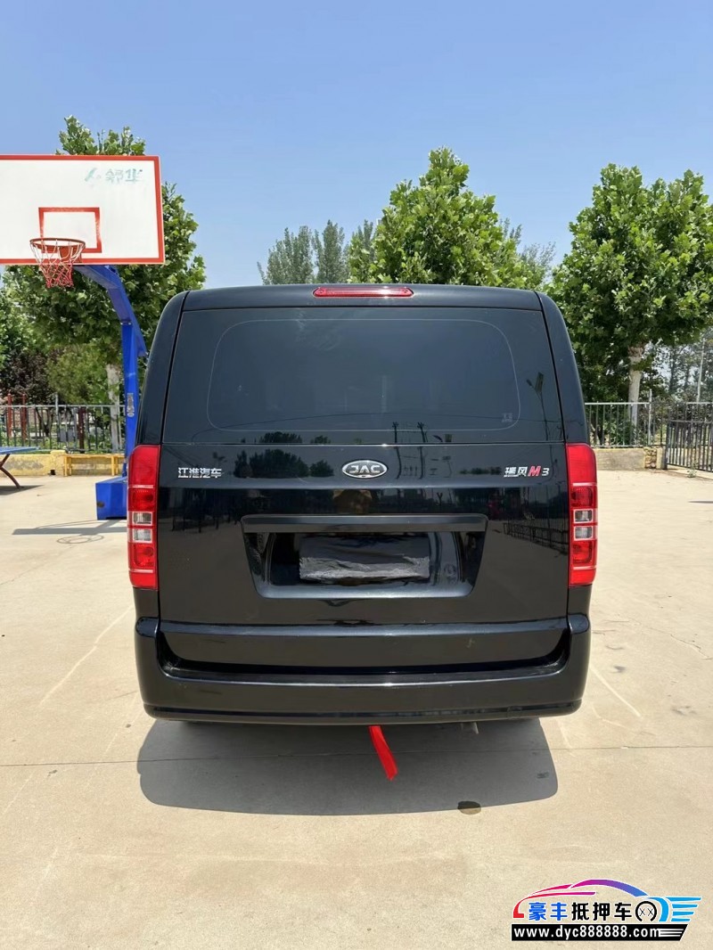 21年江淮瑞风M3轿车抵押车出售