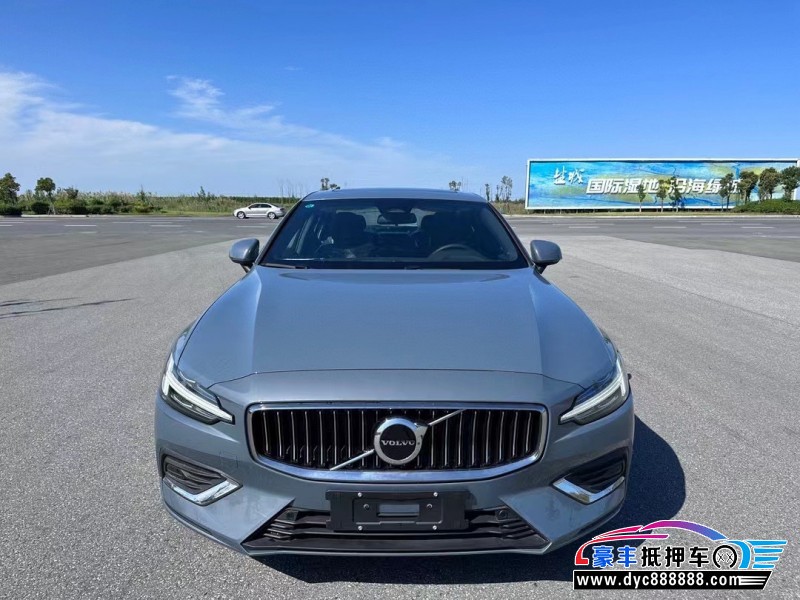 23年沃尔沃S60轿车抵押车出售
