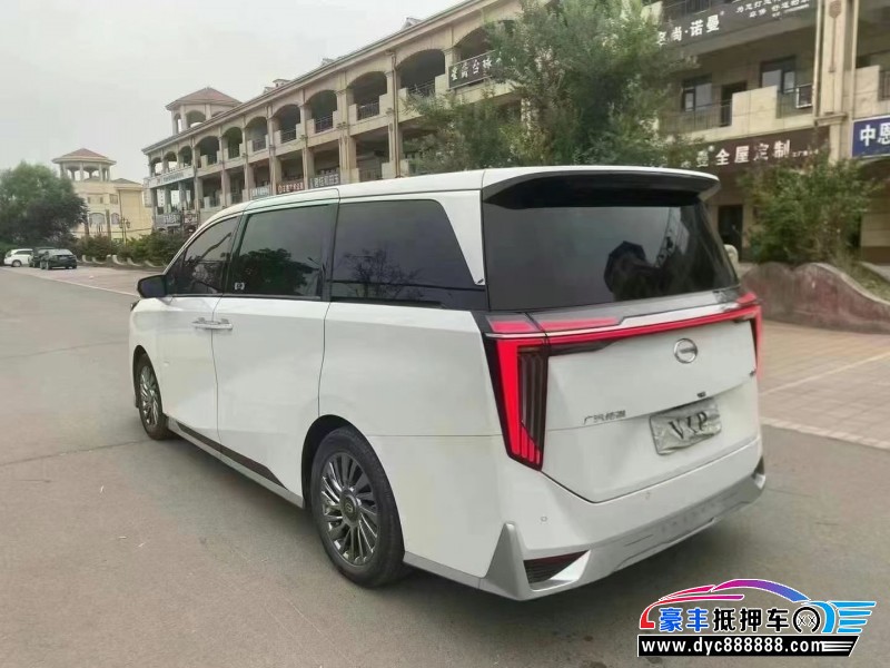 23年传祺M8轿车抵押车出售