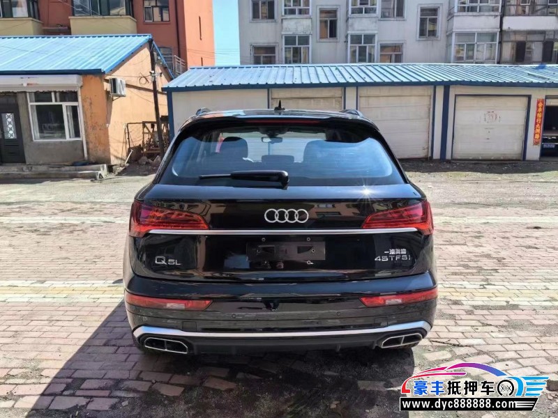 22年奥迪Q5轿车抵押车出售