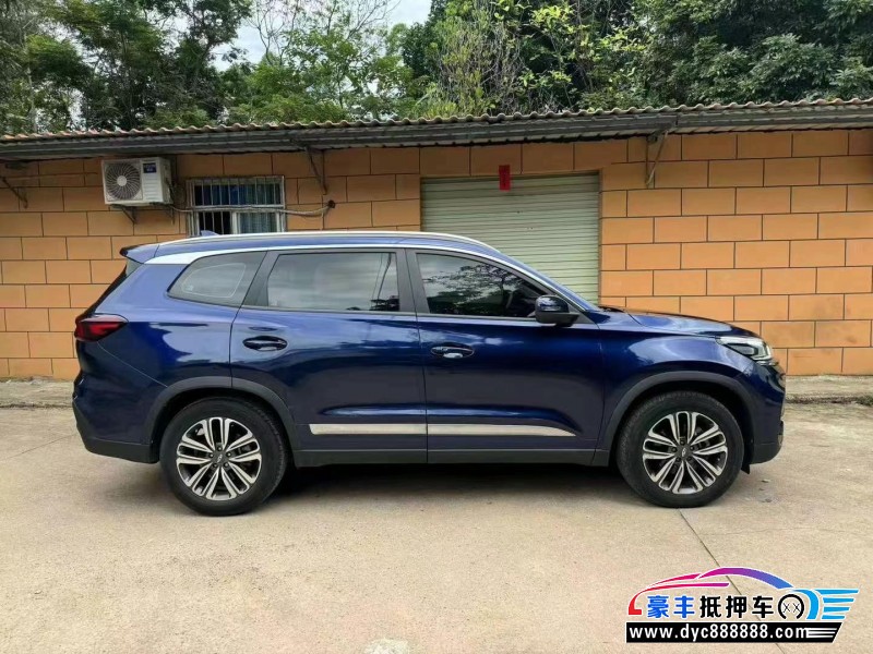 20年奇瑞瑞虎8轿车抵押车出售