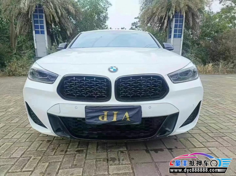 22年宝马X2轿车抵押车出售