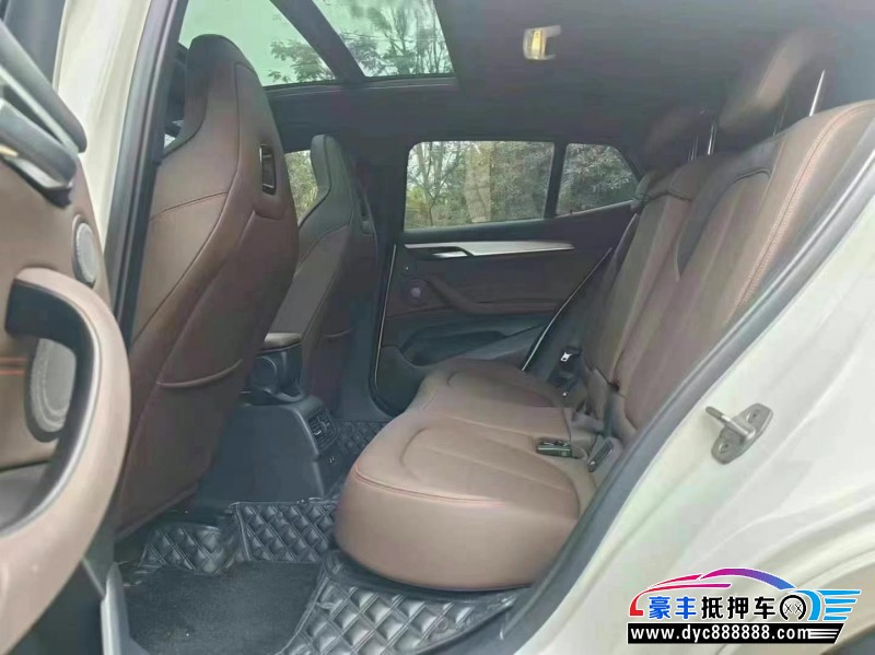 22年宝马X2轿车抵押车出售
