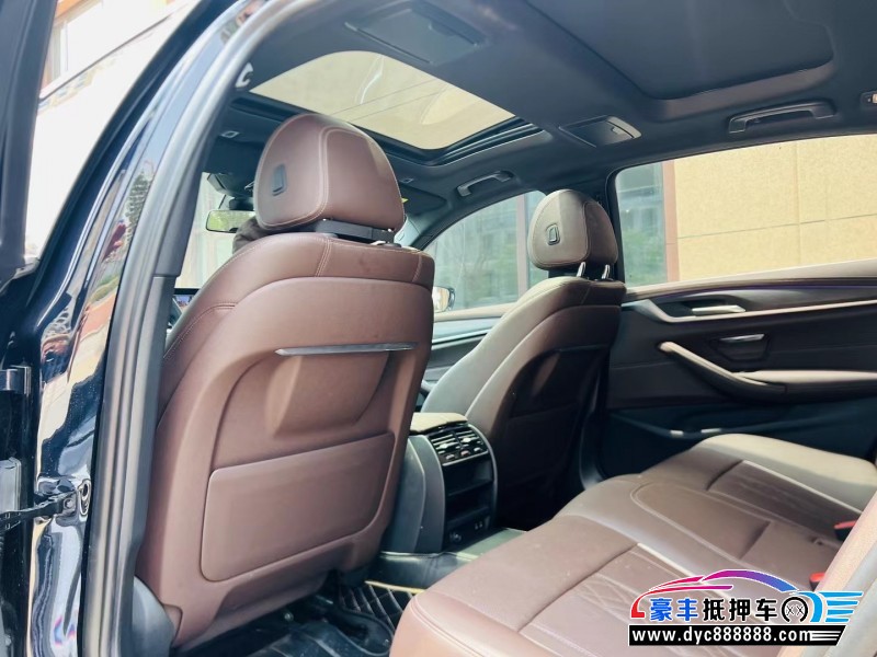 22年宝马5系轿车抵押车出售