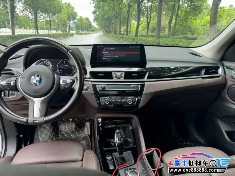 20年宝马X1轿车抵押车出售