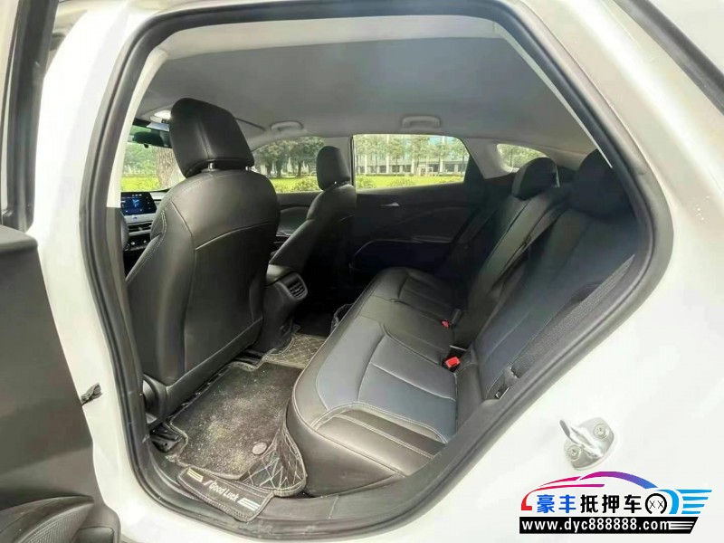 23年别克微蓝轿车抵押车出售