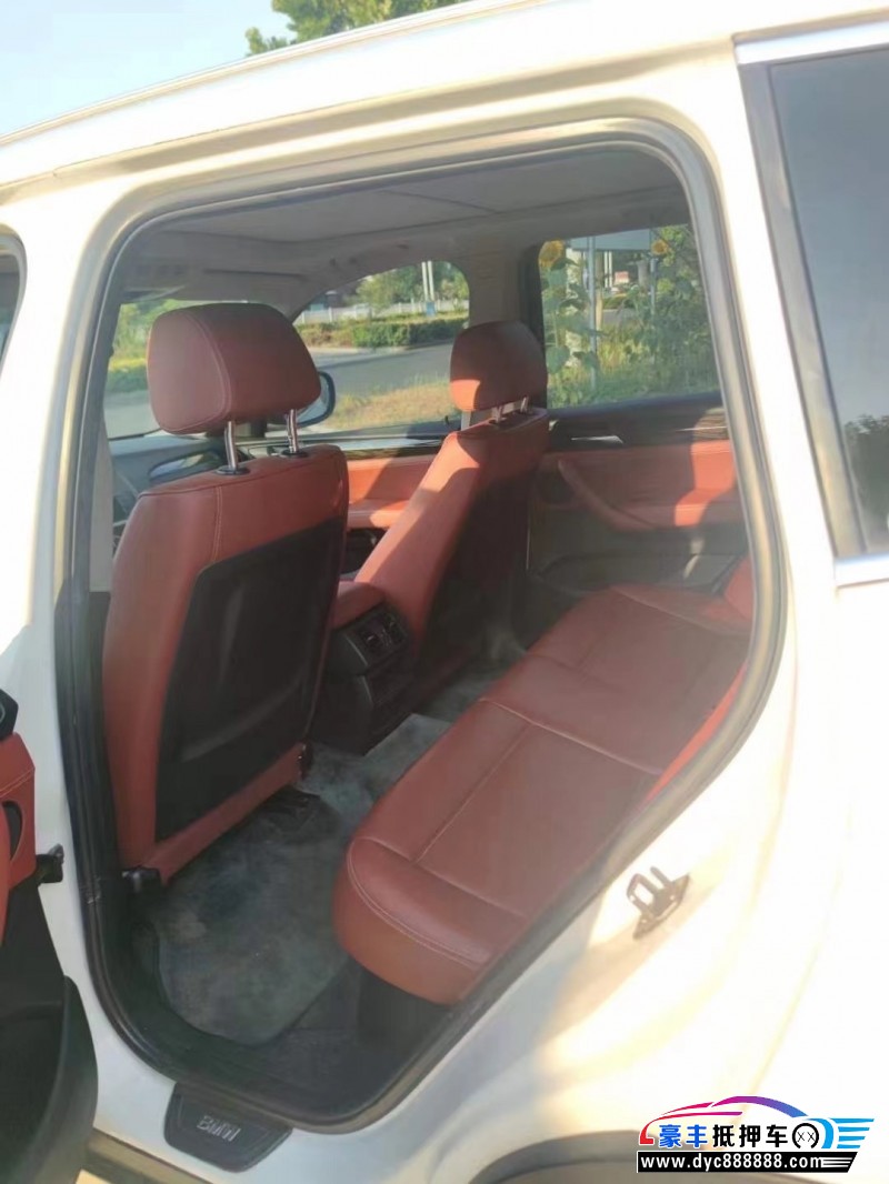 13年宝马X3轿车抵押车出售