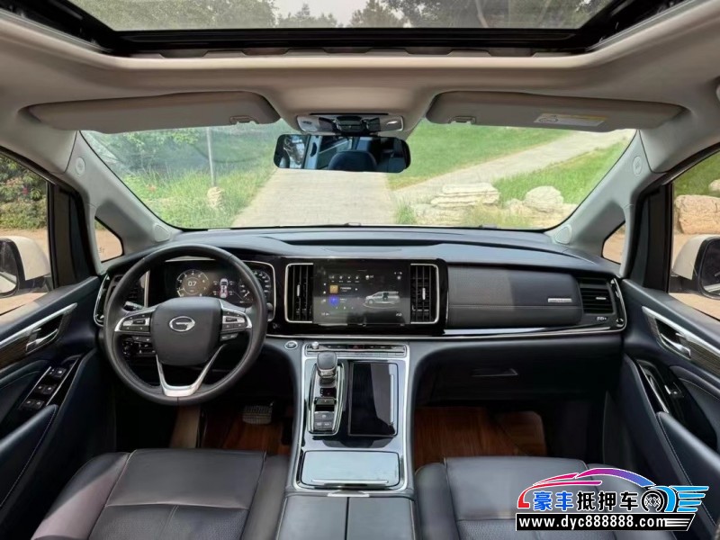 22年传祺M8轿车 22年传祺M8轿车抵押车出售