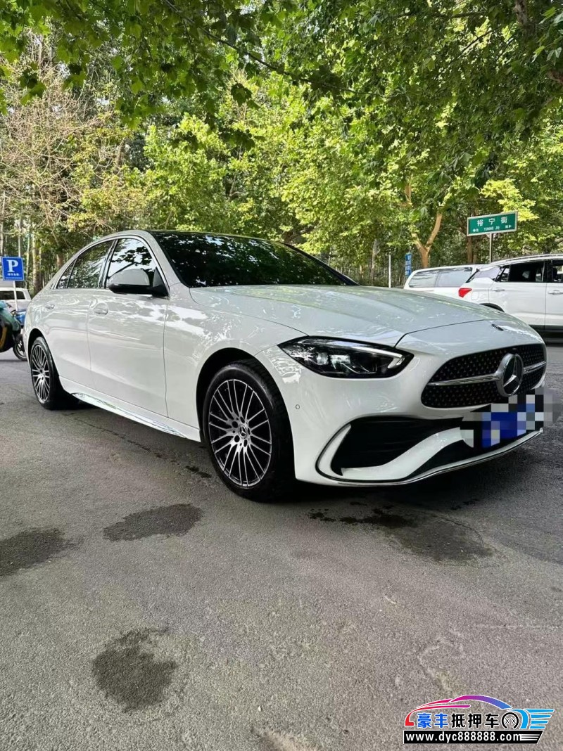 24年奔驰C轿车抵押车出售