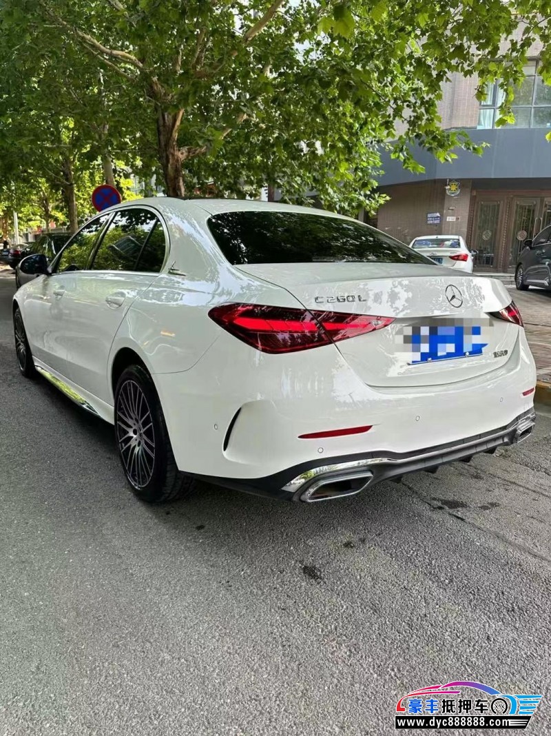 24年奔驰C轿车抵押车出售