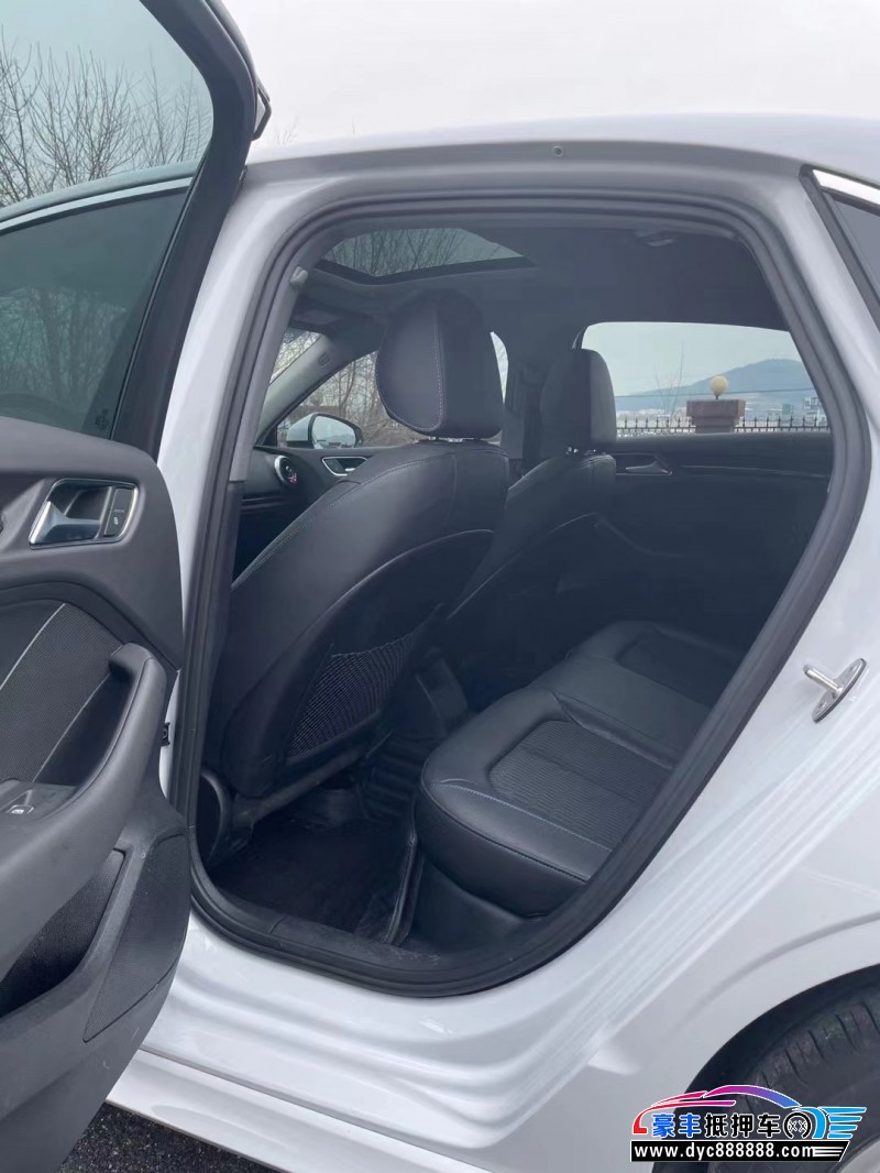 20年奥迪A3轿车抵押车出售